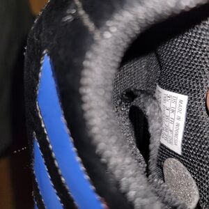 Adidas Soccer Cleats. Us 3.5